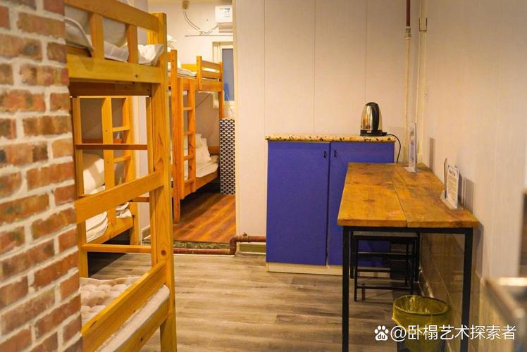 北京惊喜游记 炮局工厂青年旅舍，住进一个等待被缝补的故事